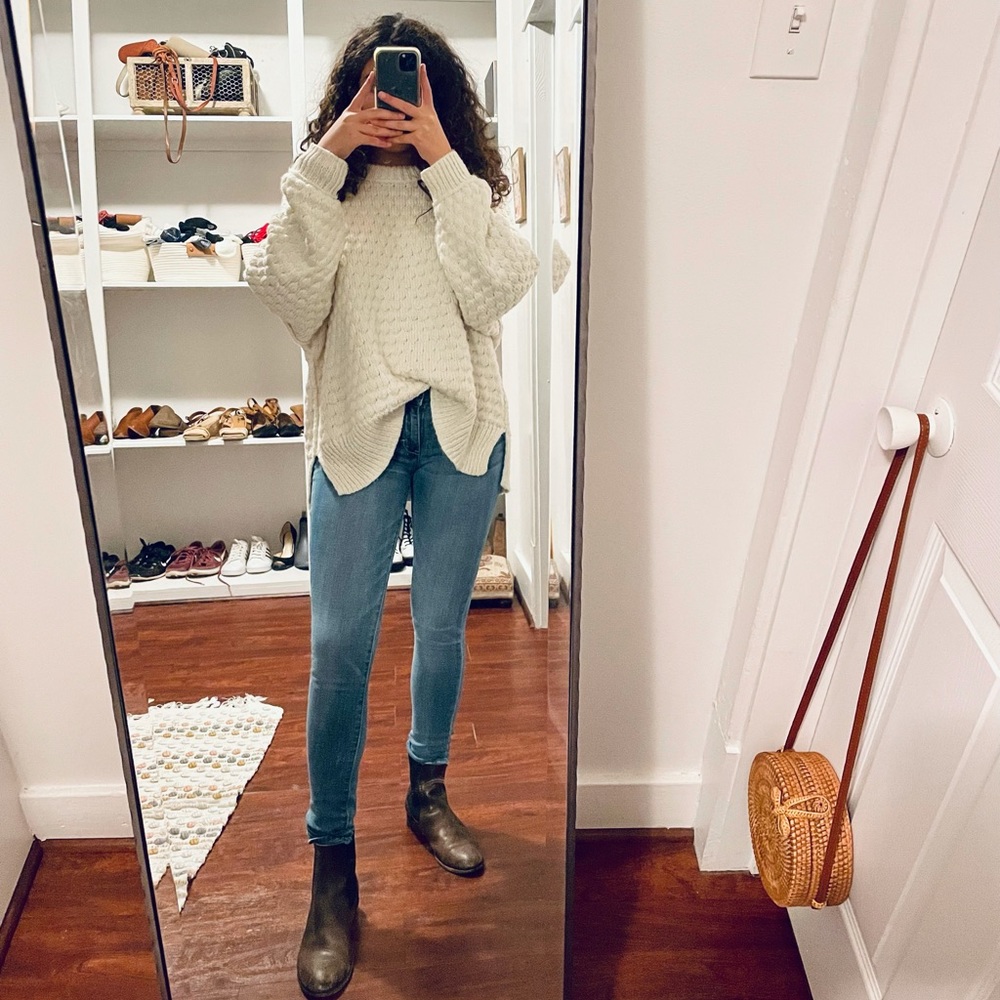 SOLD - Abercrombie & Fitch Jeans